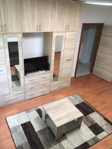Appartamento Thaly 5 Debrecen Esterno foto